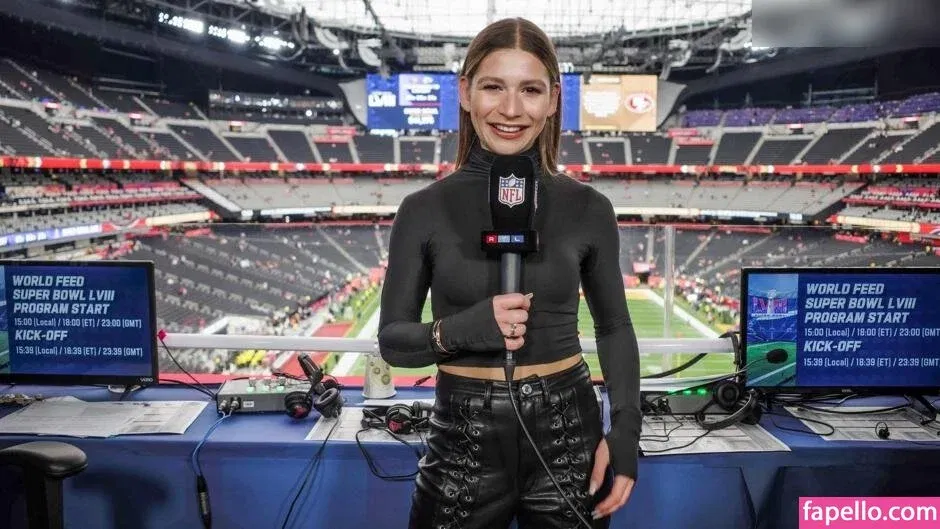 Jana Wosnitza Onlyfans Photo Gallery 