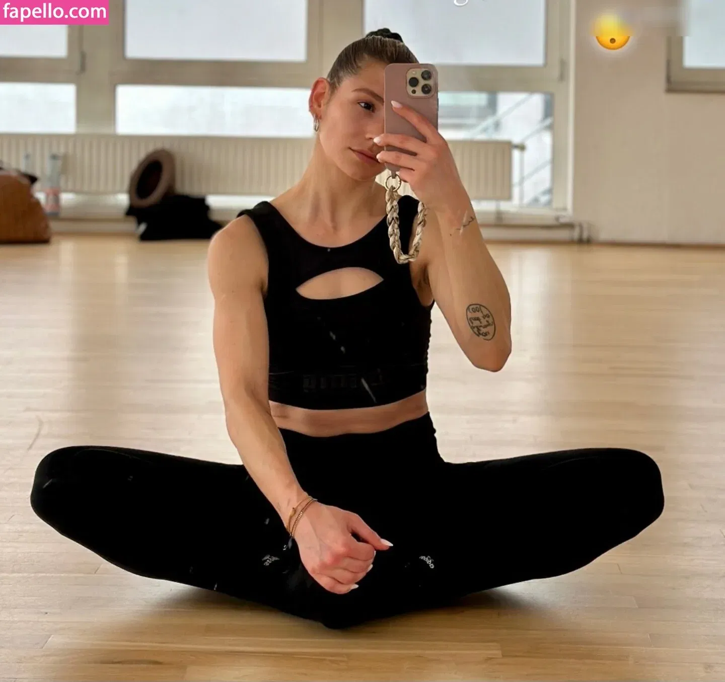 Jana Wosnitza Onlyfans Photo Gallery 