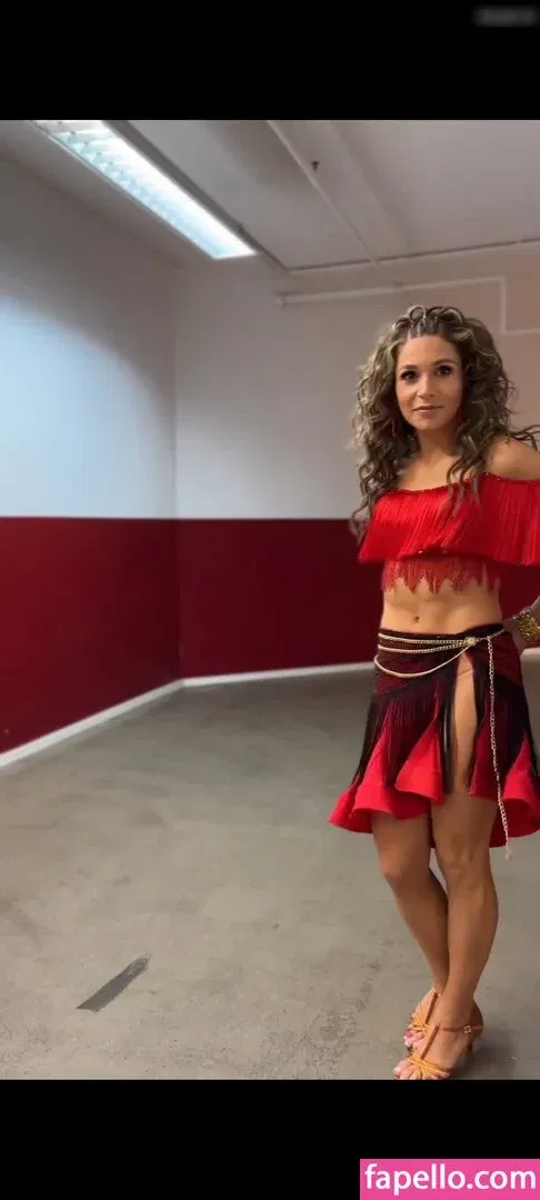 Jana Wosnitza Onlyfans Photo Gallery 