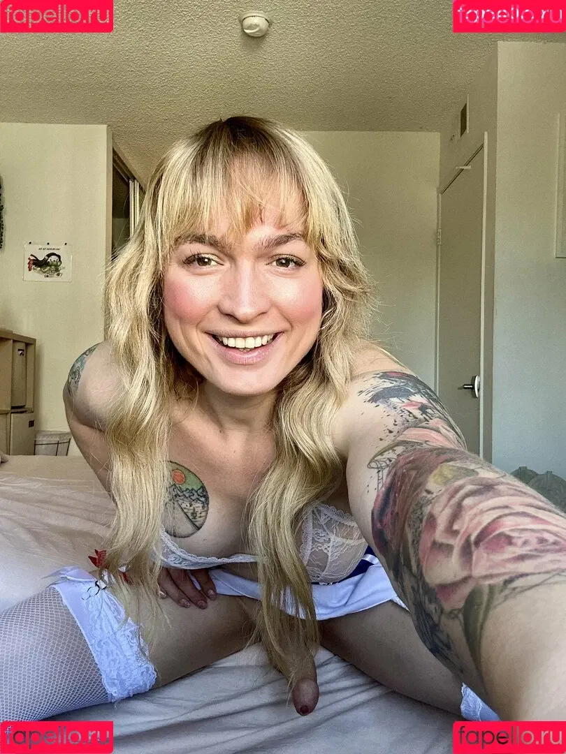 sarablakelovely Onlyfans Photo Gallery 
