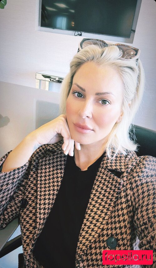 Maryse Ouellet Nude Onlyfans Photo 46