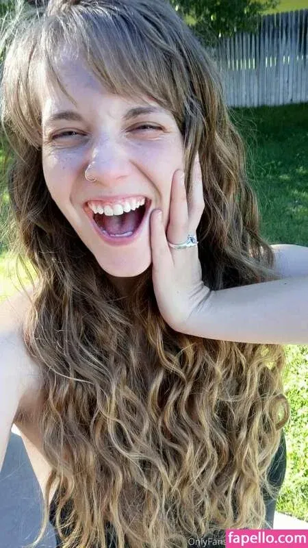 Harper The Fox Onlyfans Photo Gallery 