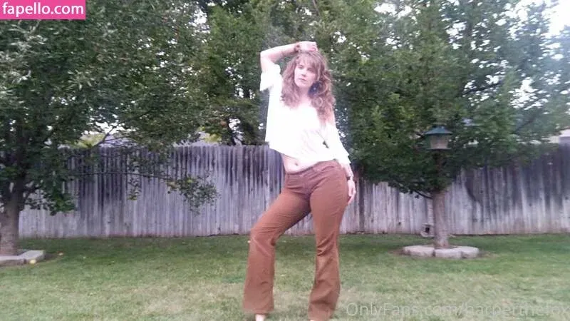 Harper The Fox Onlyfans Photo Gallery 