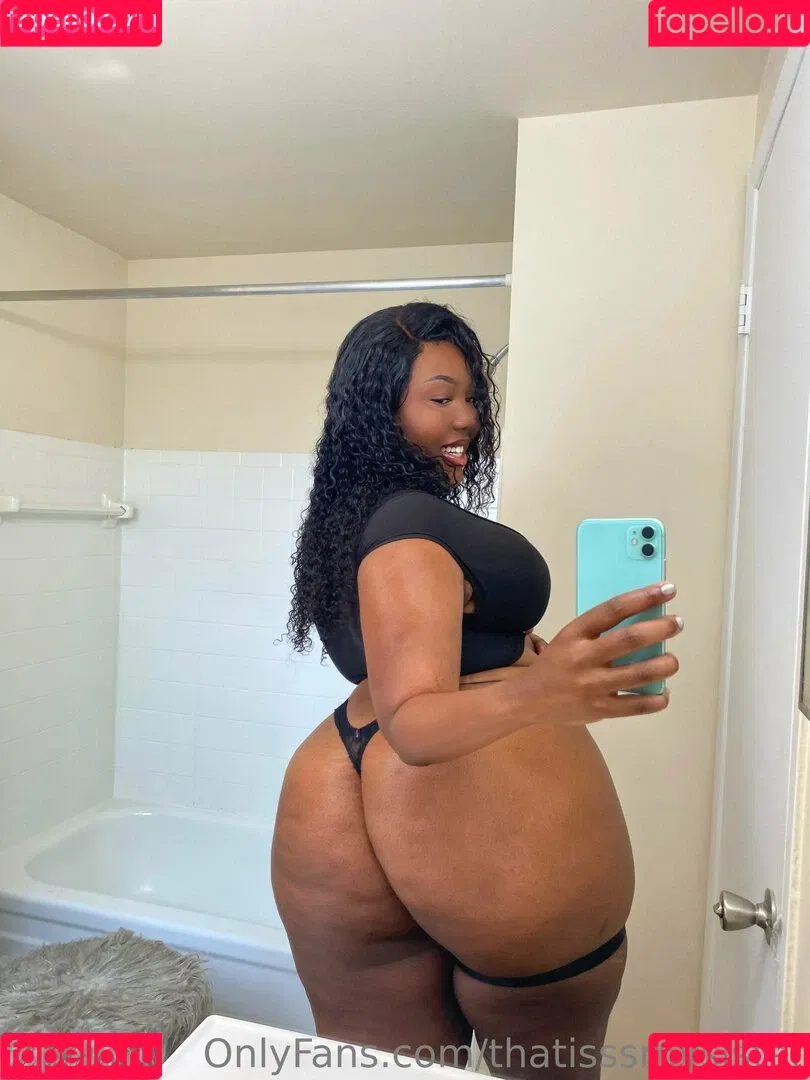 thatisssmysister Onlyfans Photo Gallery 