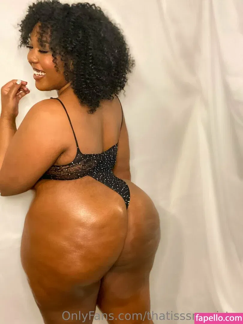 thatisssmysister Onlyfans Photo Gallery 