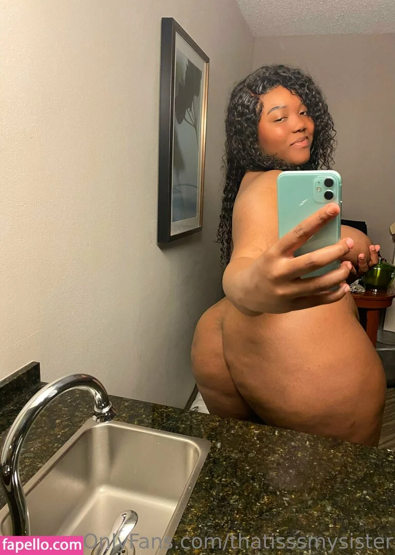 thatisssmysister Onlyfans Photo Gallery 