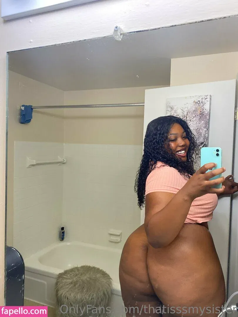 thatisssmysister Onlyfans Photo Gallery 