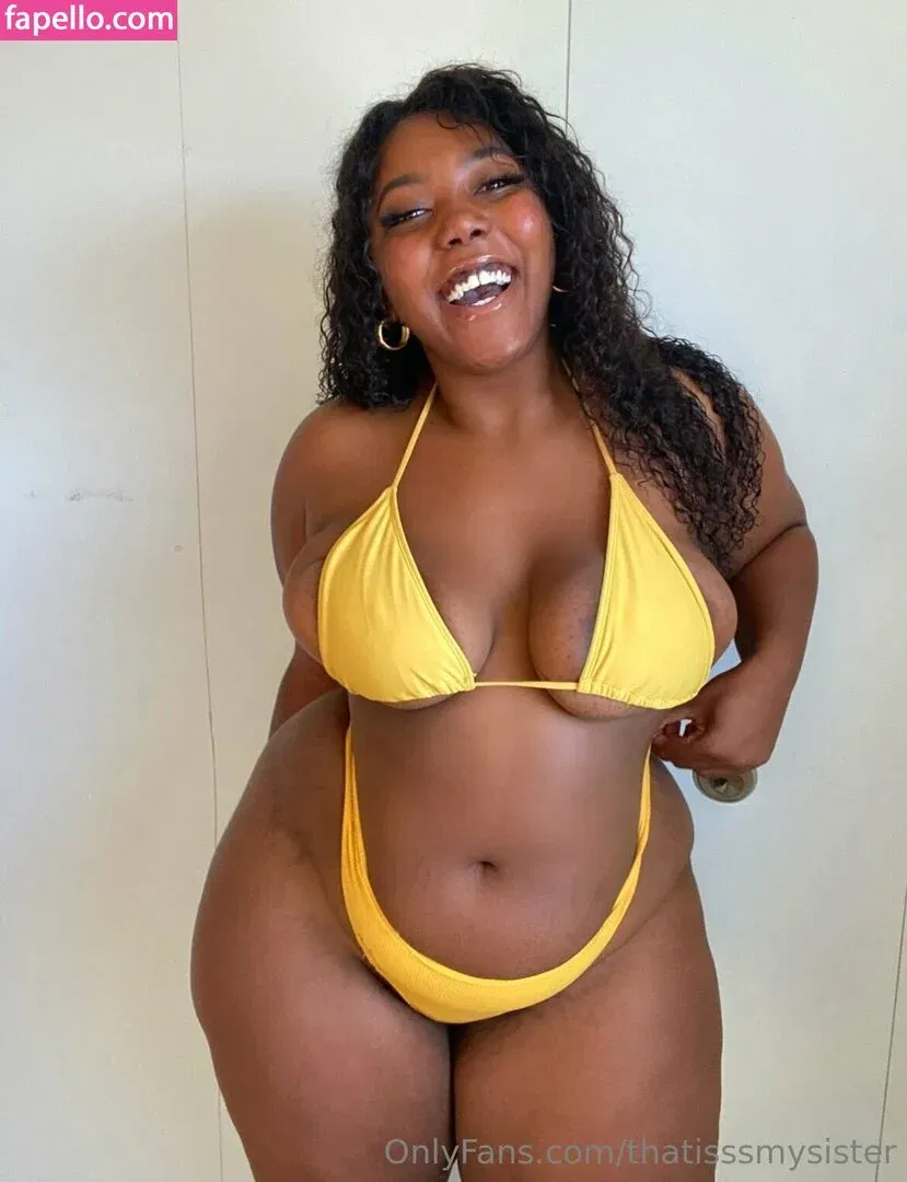 thatisssmysister Onlyfans Photo Gallery 