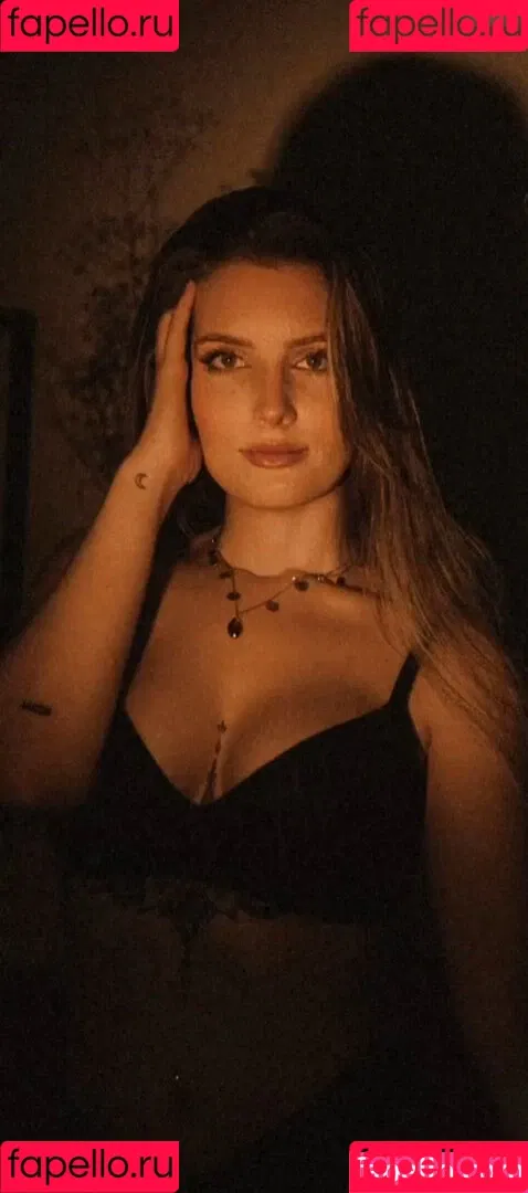Pauline Caspari Onlyfans Photo Gallery 