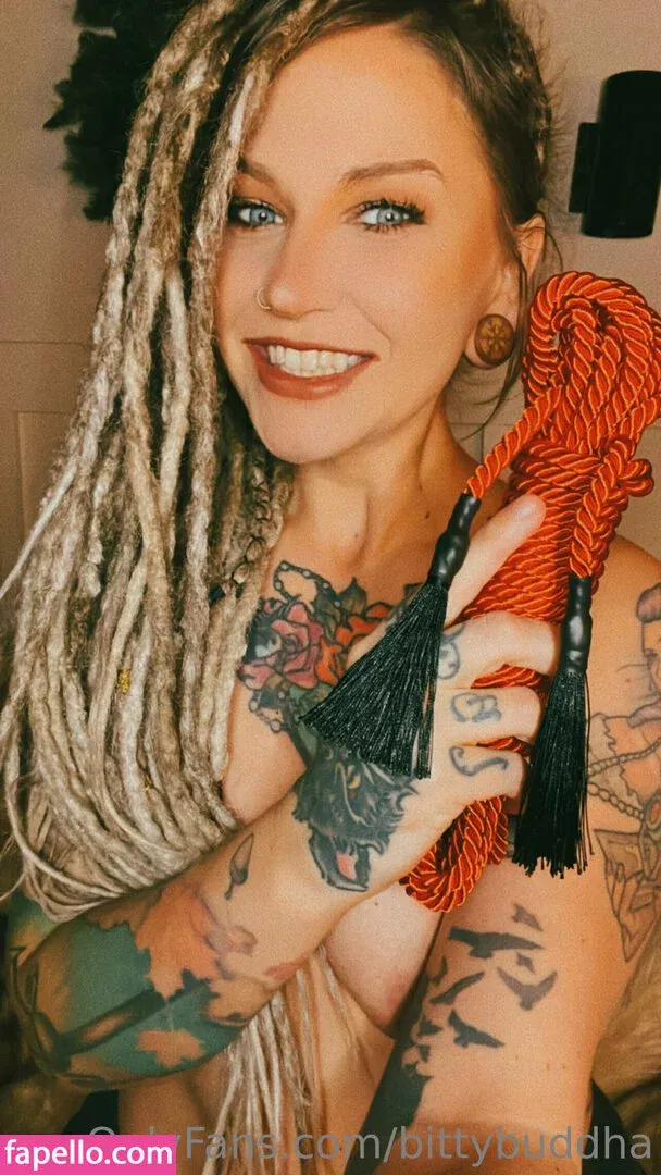 a_bitty_buddha1969 Onlyfans Photo Gallery 