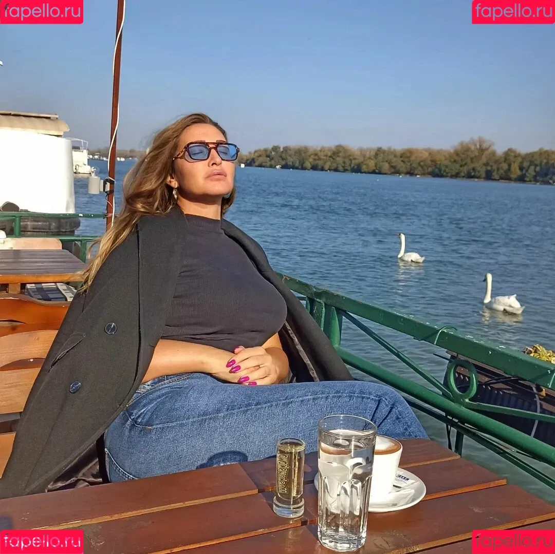 Vesna Justwoman42 Onlyfans Photo Gallery 