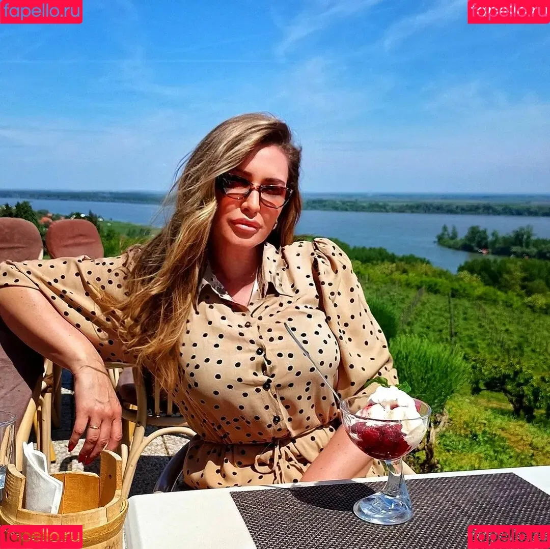 Vesna Justwoman42 Onlyfans Photo Gallery 