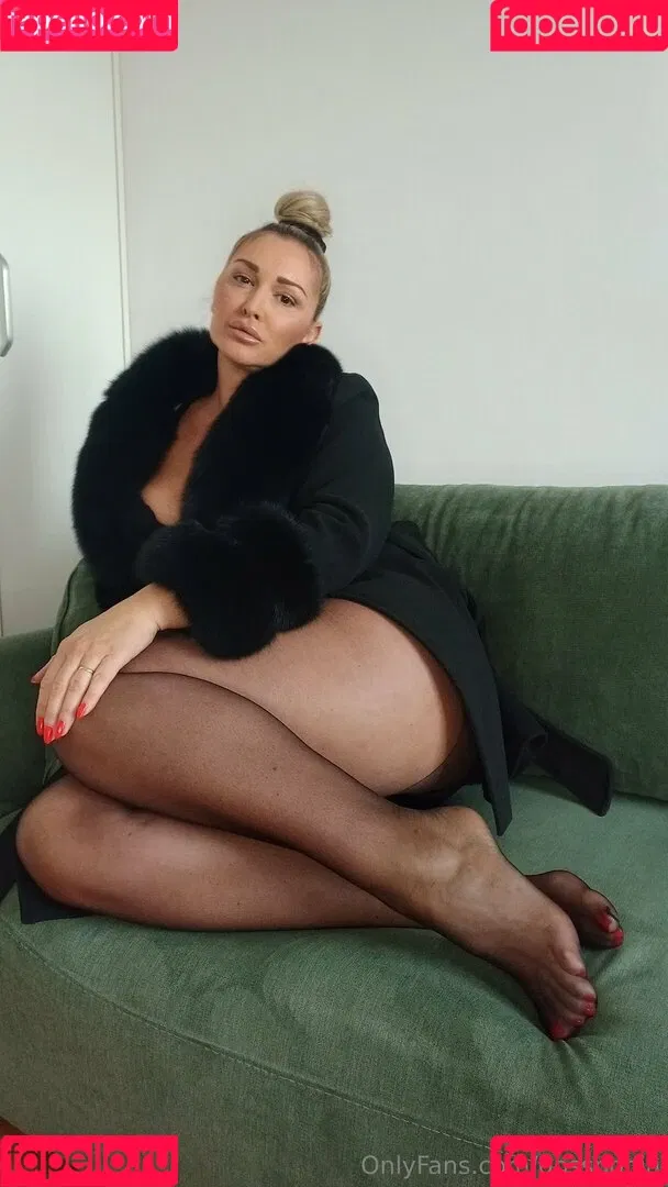 Vesna Justwoman42 Onlyfans Photo Gallery 