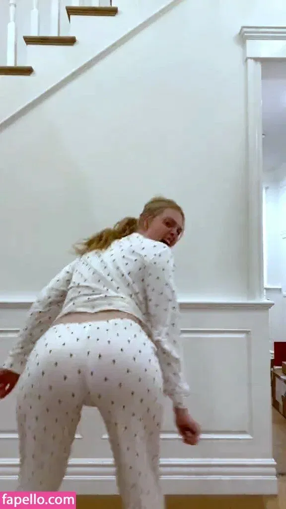 Elle.o.f Onlyfans Photo Gallery 