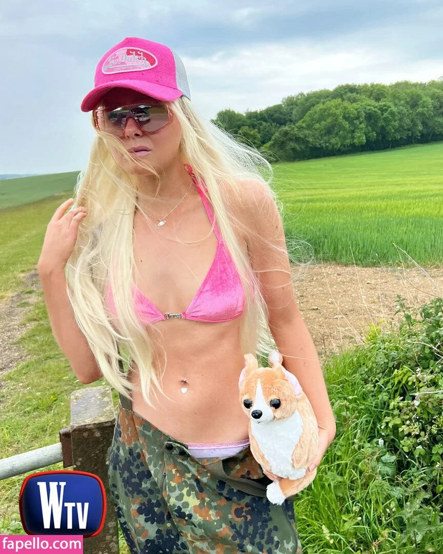 Elle.o.f Onlyfans Photo Gallery 