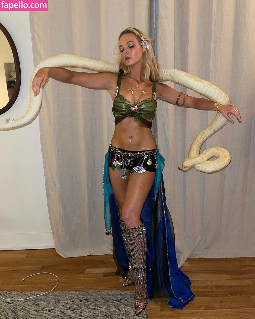 Elle.o.f Onlyfans Photo Gallery 