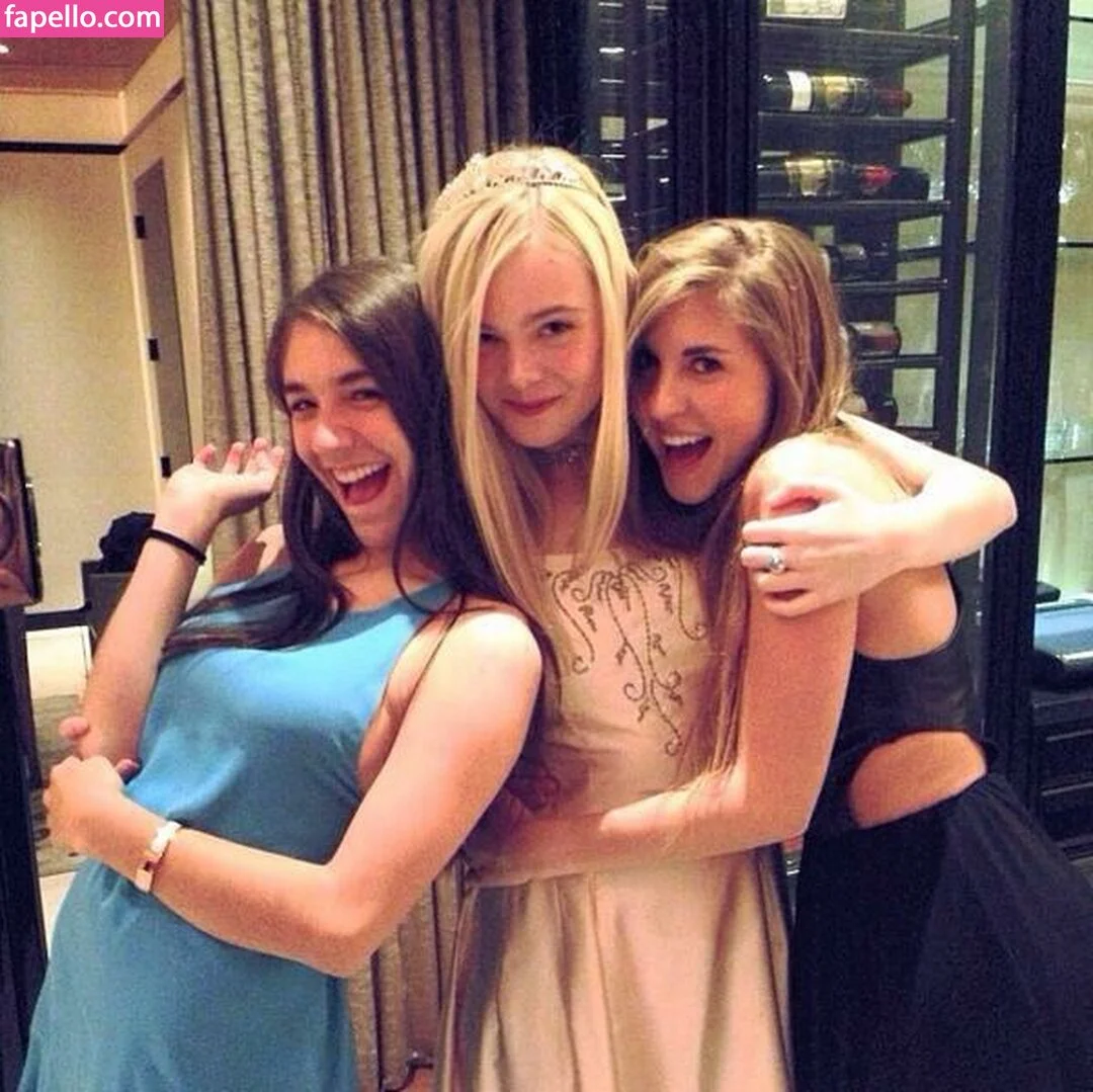 Elle.o.f Onlyfans Photo Gallery 