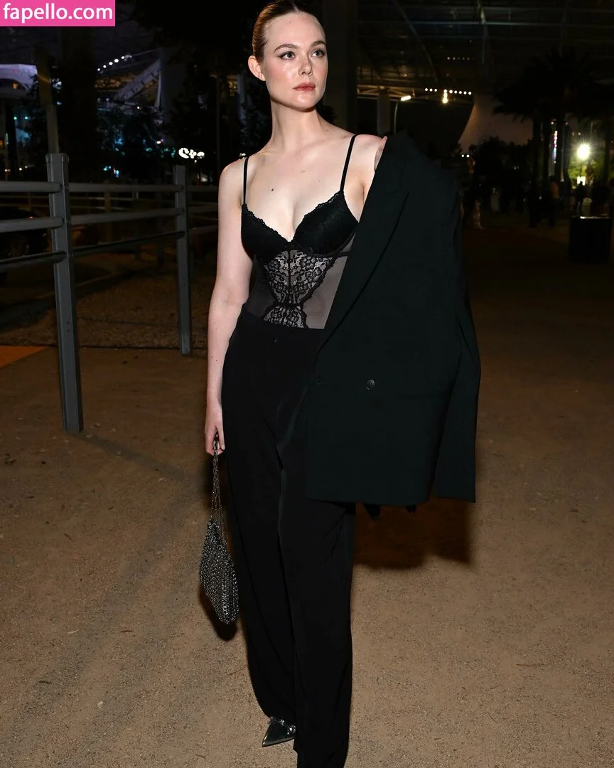 Elle.o.f Onlyfans Photo Gallery 