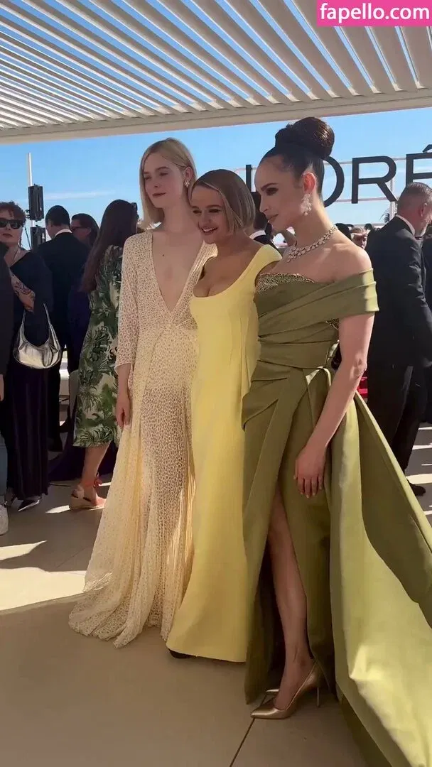 Elle.o.f Onlyfans Photo Gallery 