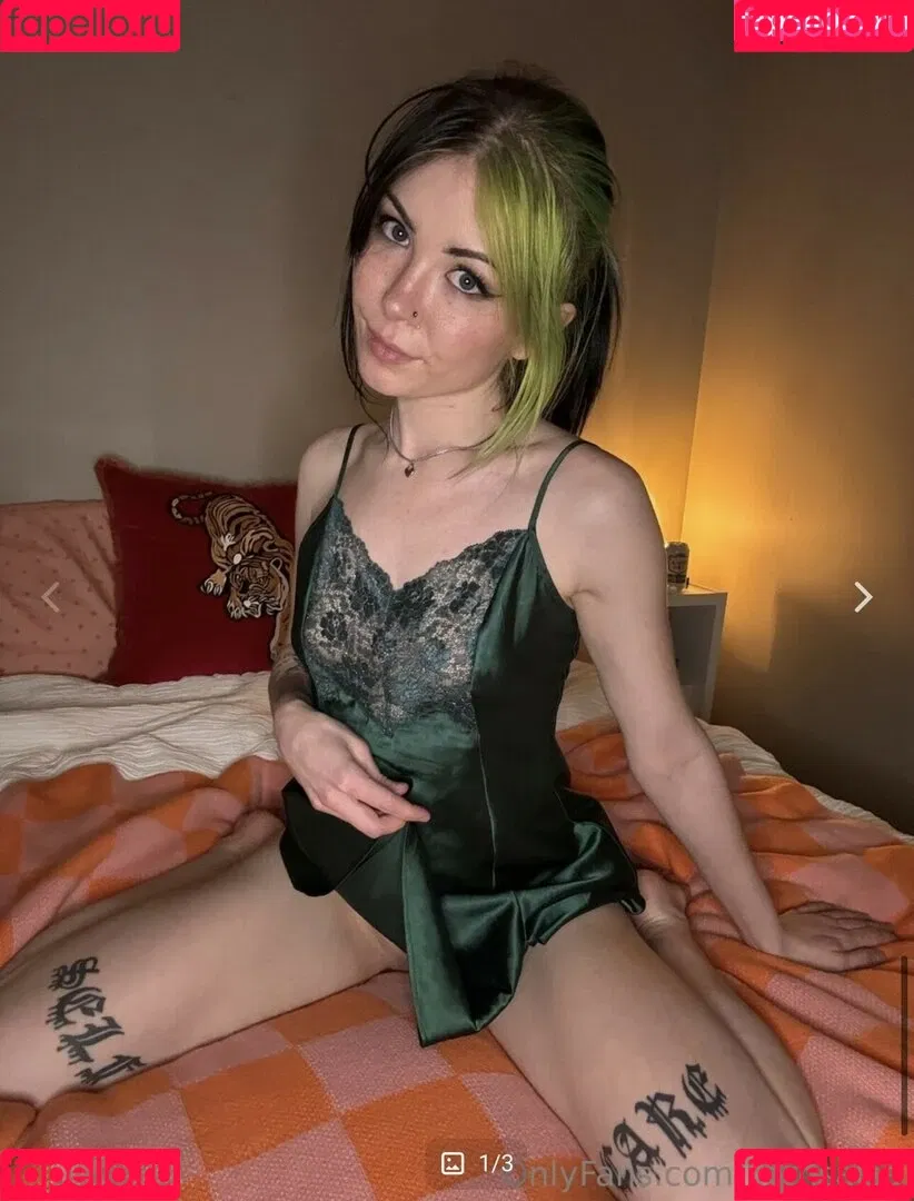 kornsalsa Onlyfans Photo Gallery 