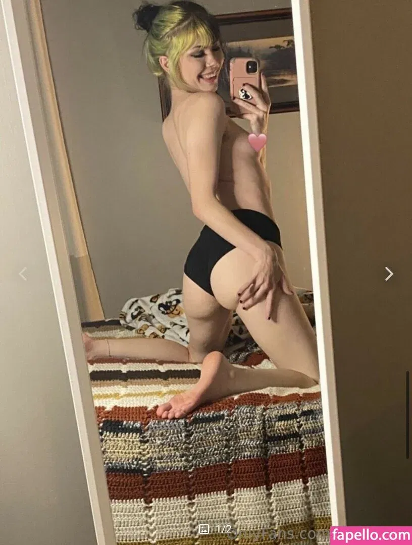 kornsalsa Onlyfans Photo Gallery 