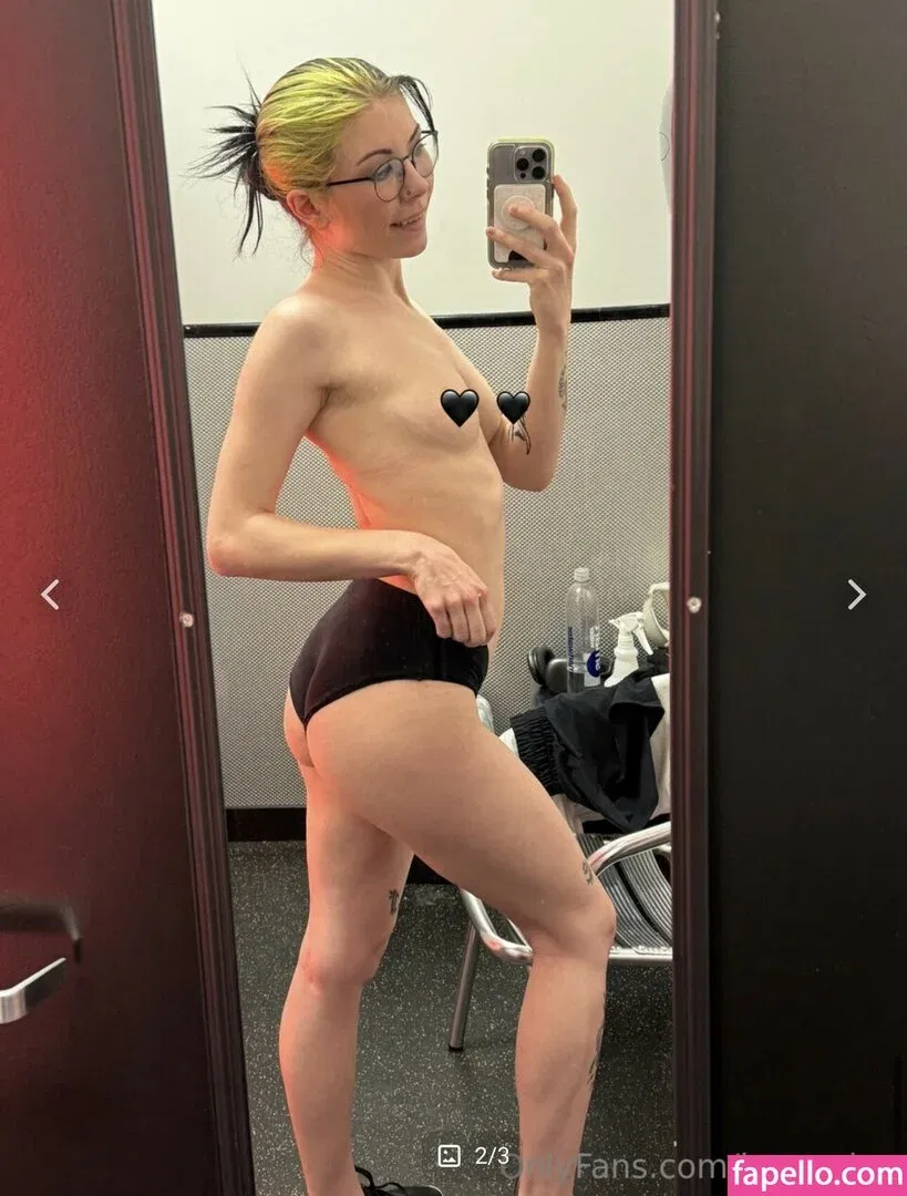 kornsalsa Onlyfans Photo Gallery 