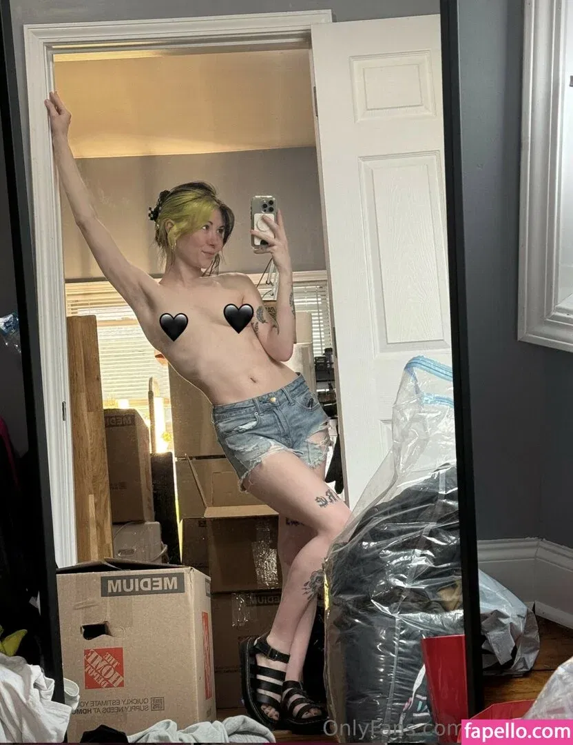 kornsalsa Onlyfans Photo Gallery 