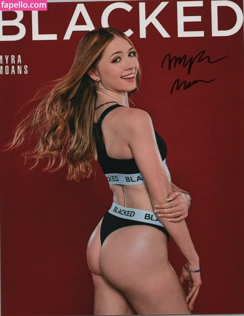 Myra Moans Onlyfans Photo Gallery 