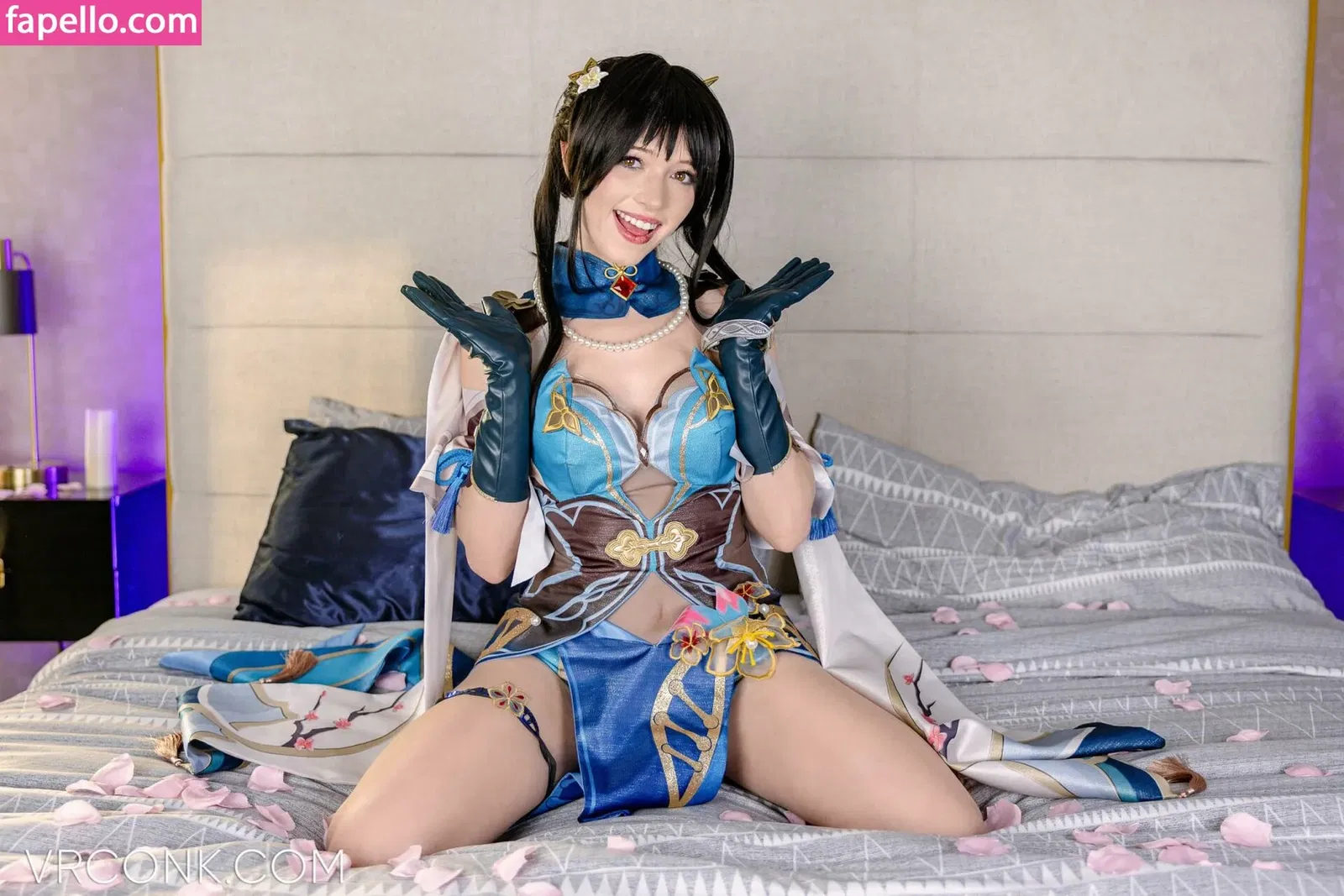 Myra Moans Onlyfans Photo Gallery 