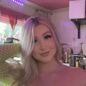 Stacked Blonde Onlyfans Photo Gallery 