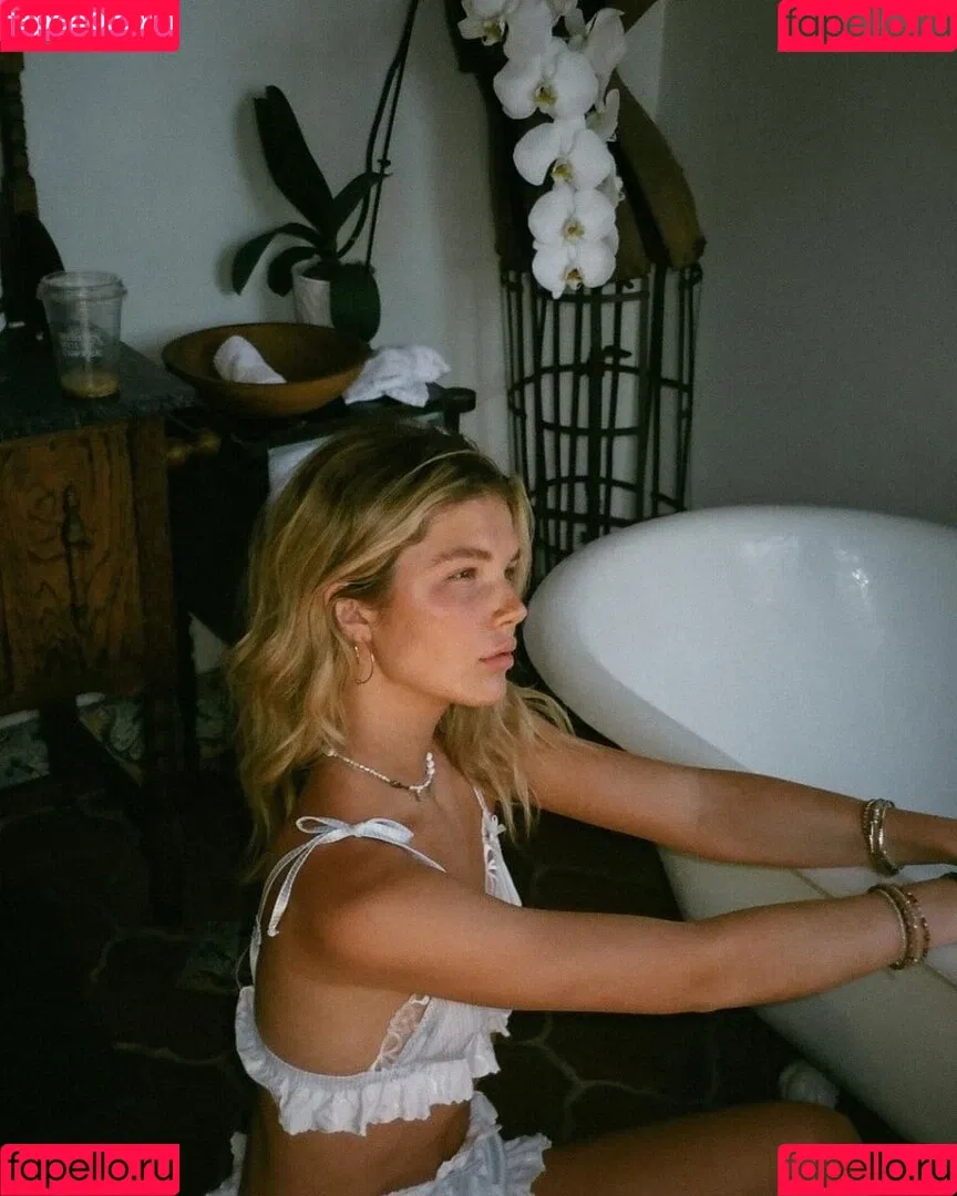 Ellie Thumann Onlyfans Photo Gallery 