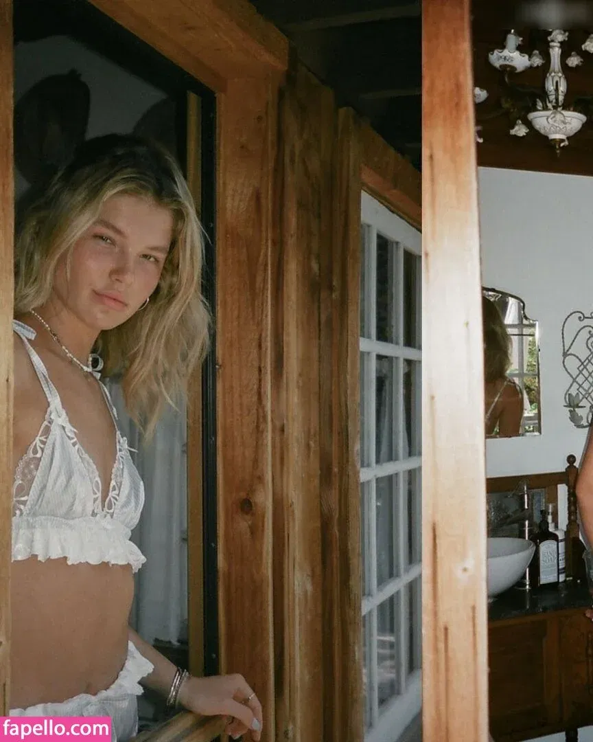 Ellie Thumann Onlyfans Photo Gallery 