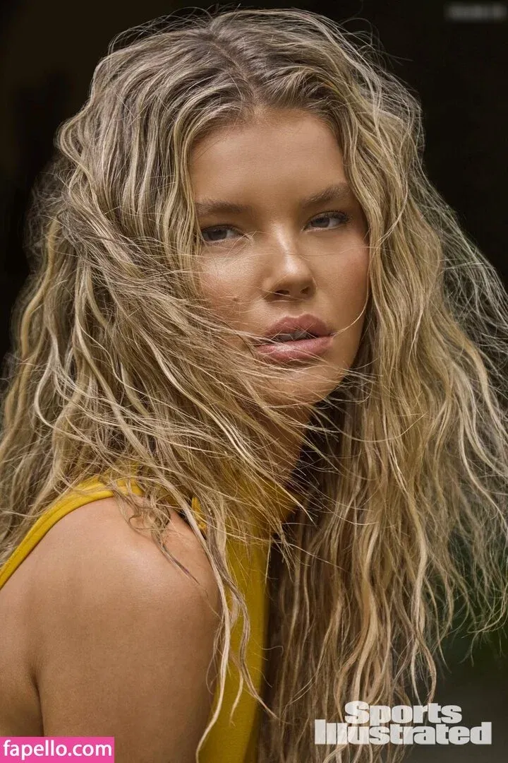 Ellie Thumann Onlyfans Photo Gallery 