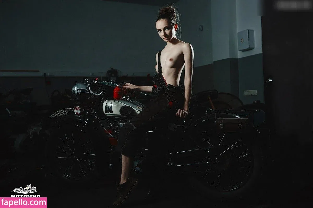 mirachi.s Onlyfans Photo Gallery 