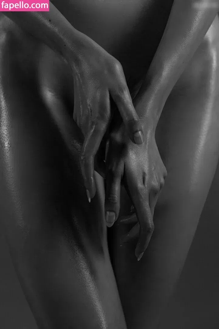 mirachi.s Onlyfans Photo Gallery 