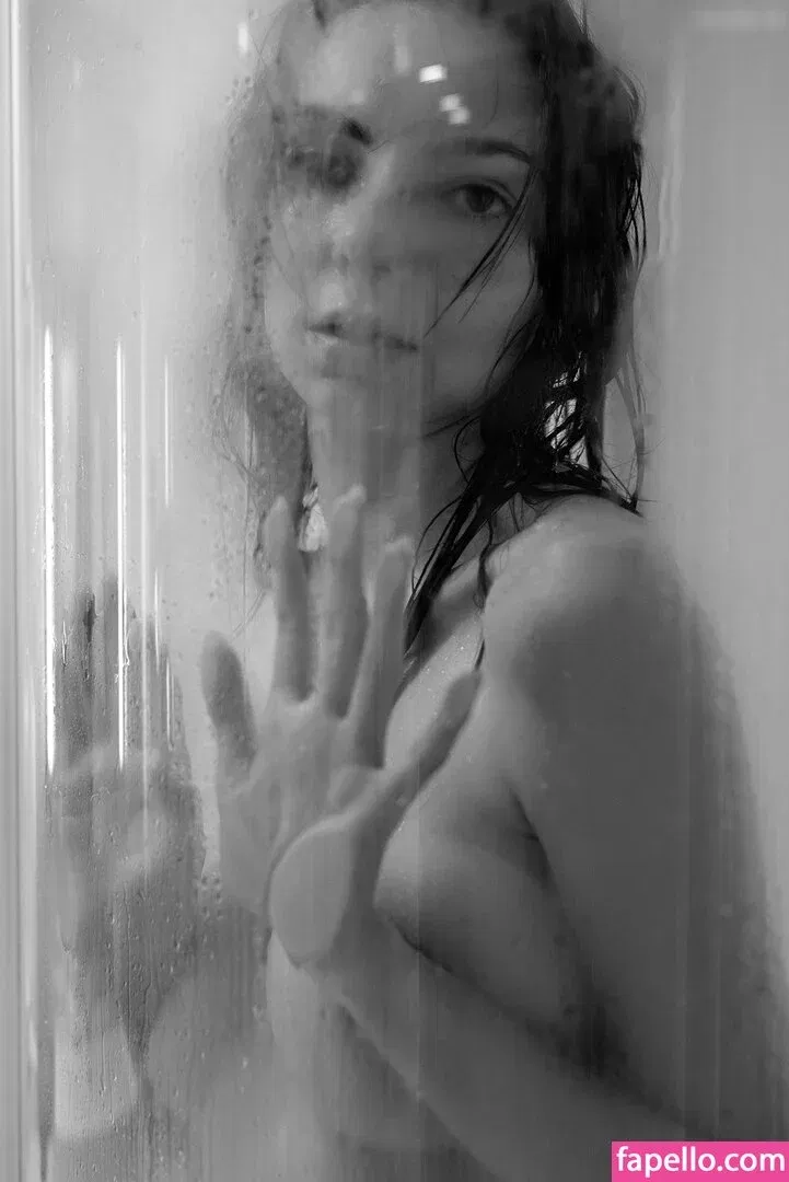 mirachi.s Onlyfans Photo Gallery 