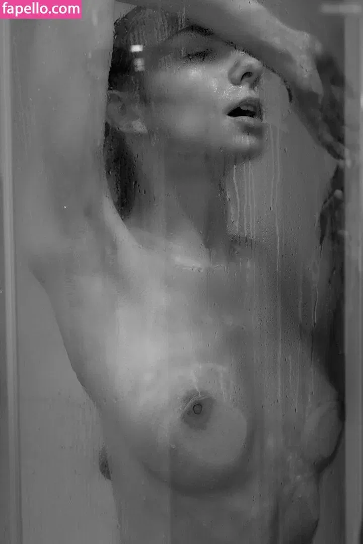 mirachi.s Onlyfans Photo Gallery 