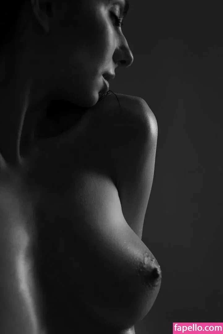 mirachi.s Onlyfans Photo Gallery 