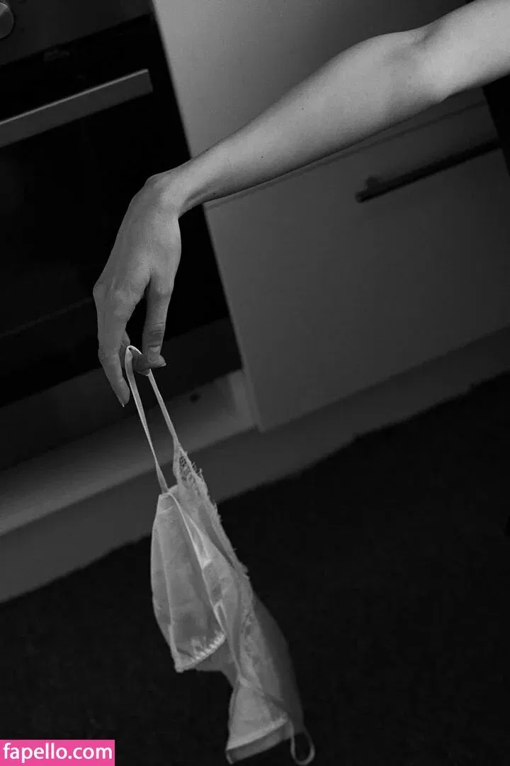 mirachi.s Onlyfans Photo Gallery 