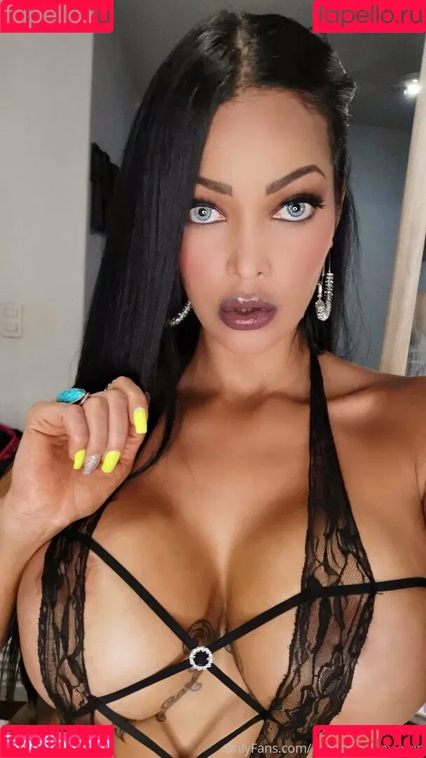 chokoblackiexxxvip Onlyfans Photo Gallery 