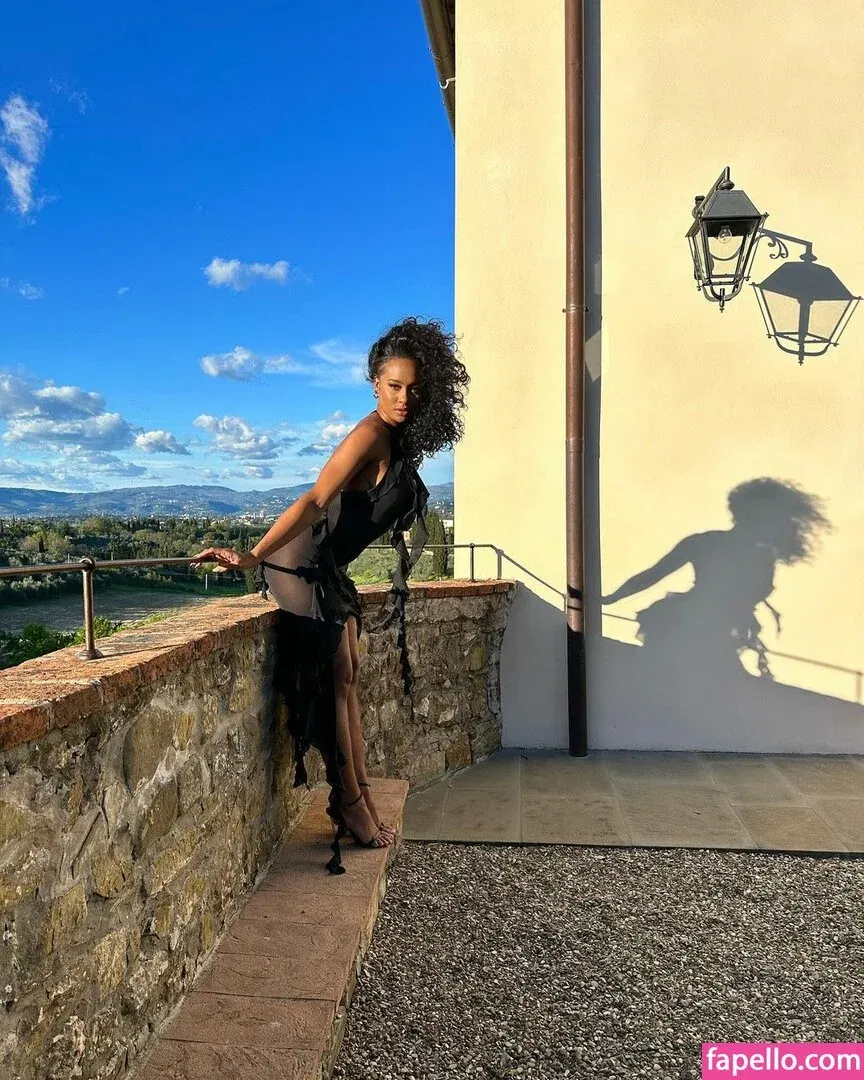 Kayla Nicole Onlyfans Photo Gallery 