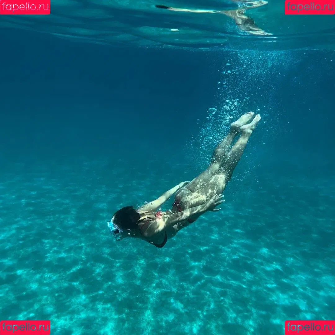 Larush Onlyfans Photo Gallery 