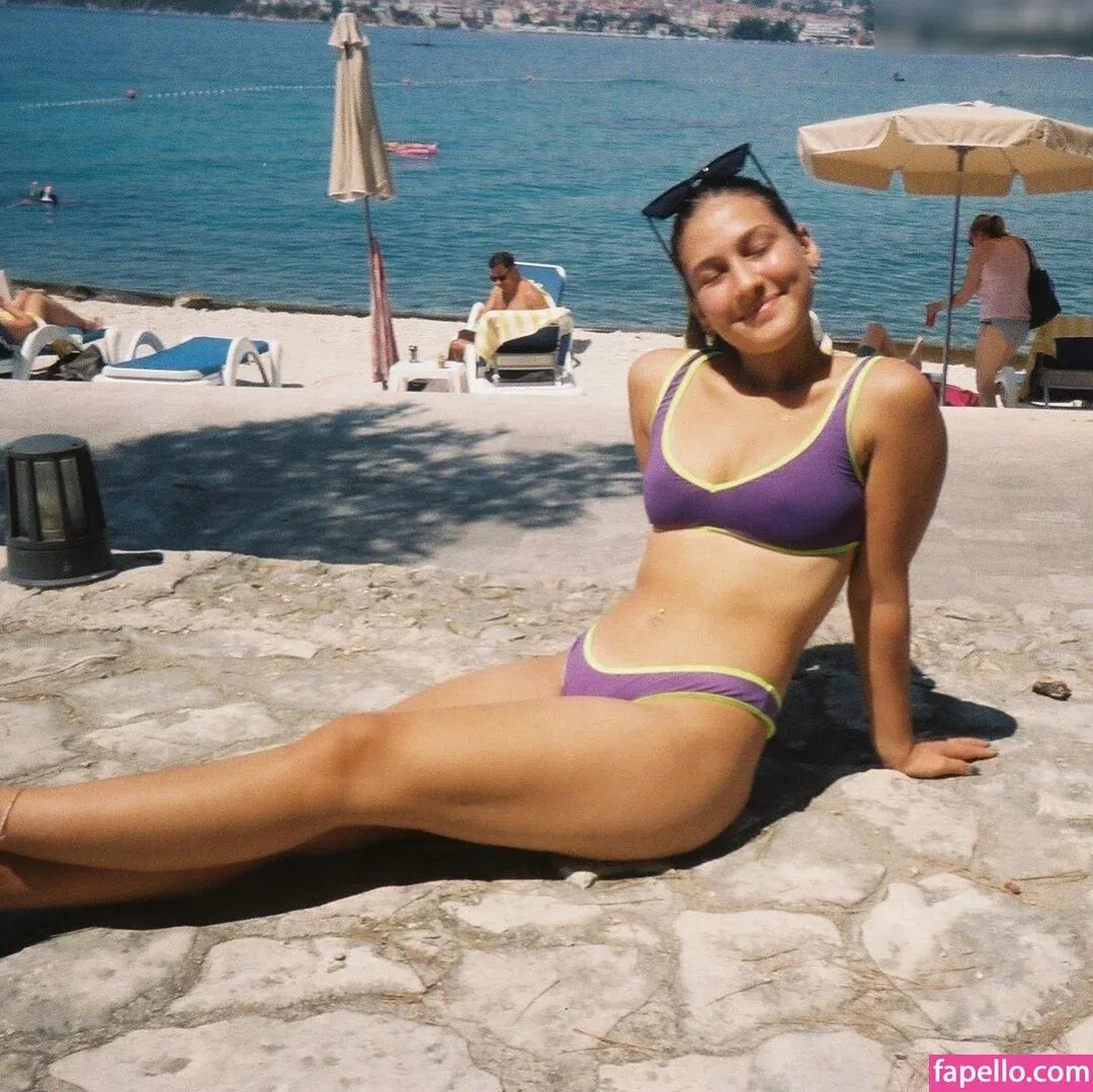 Larush Onlyfans Photo Gallery 