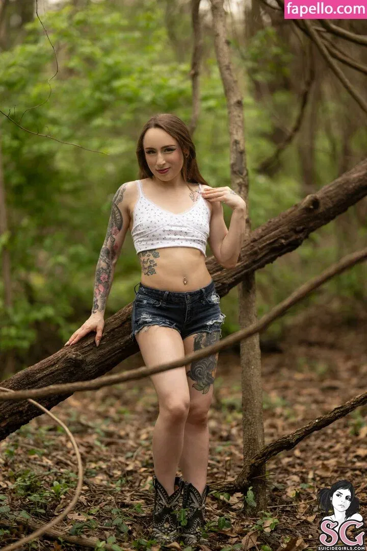 Starry SG Onlyfans Photo Gallery 