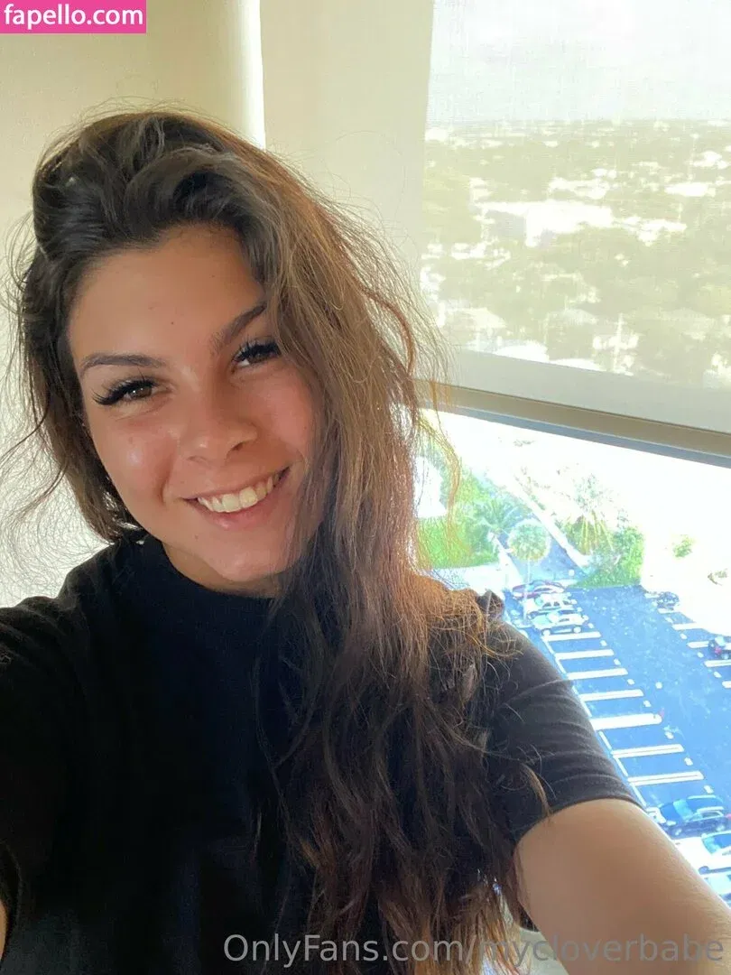 mycloverbabe Onlyfans Photo Gallery 