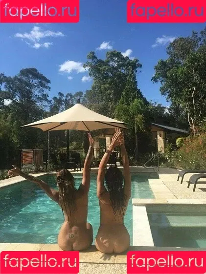 thenudeblogger Onlyfans Photo Gallery 