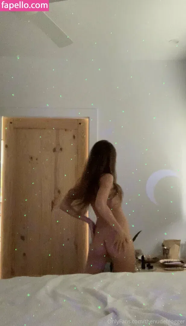 thenudeblogger Onlyfans Photo Gallery 