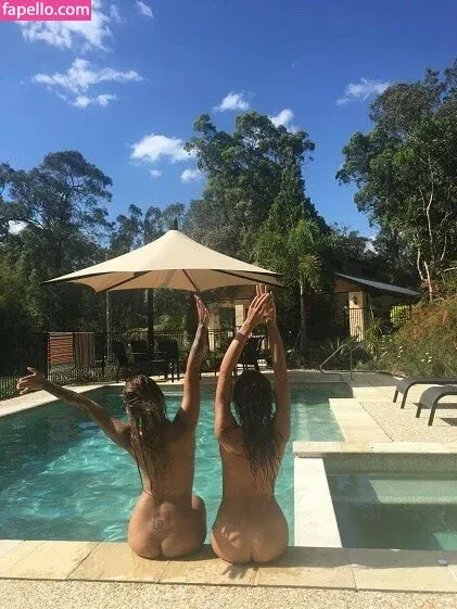 thenudeblogger Onlyfans Photo Gallery 