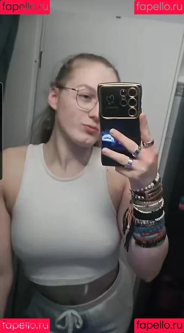 einfachnurchristiinaa Onlyfans Photo Gallery 