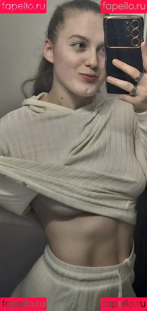 einfachnurchristiinaa Onlyfans Photo Gallery 